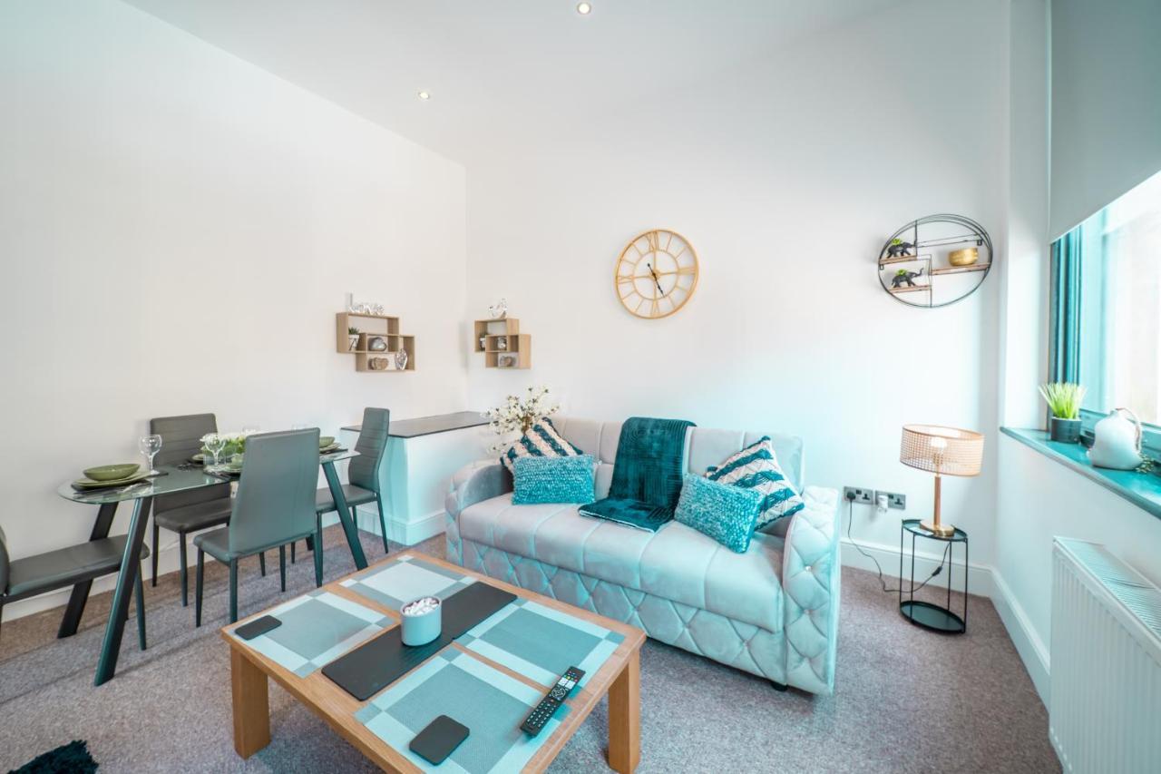 Cozy 1-Bedroom Apartment In The Heart Of Barnsley Town Centre Luaran gambar