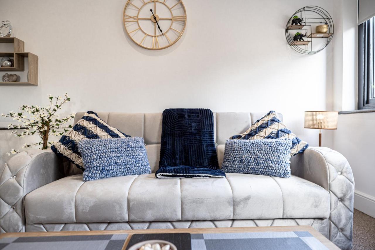 Cozy 1-Bedroom Apartment In The Heart Of Barnsley Town Centre Luaran gambar