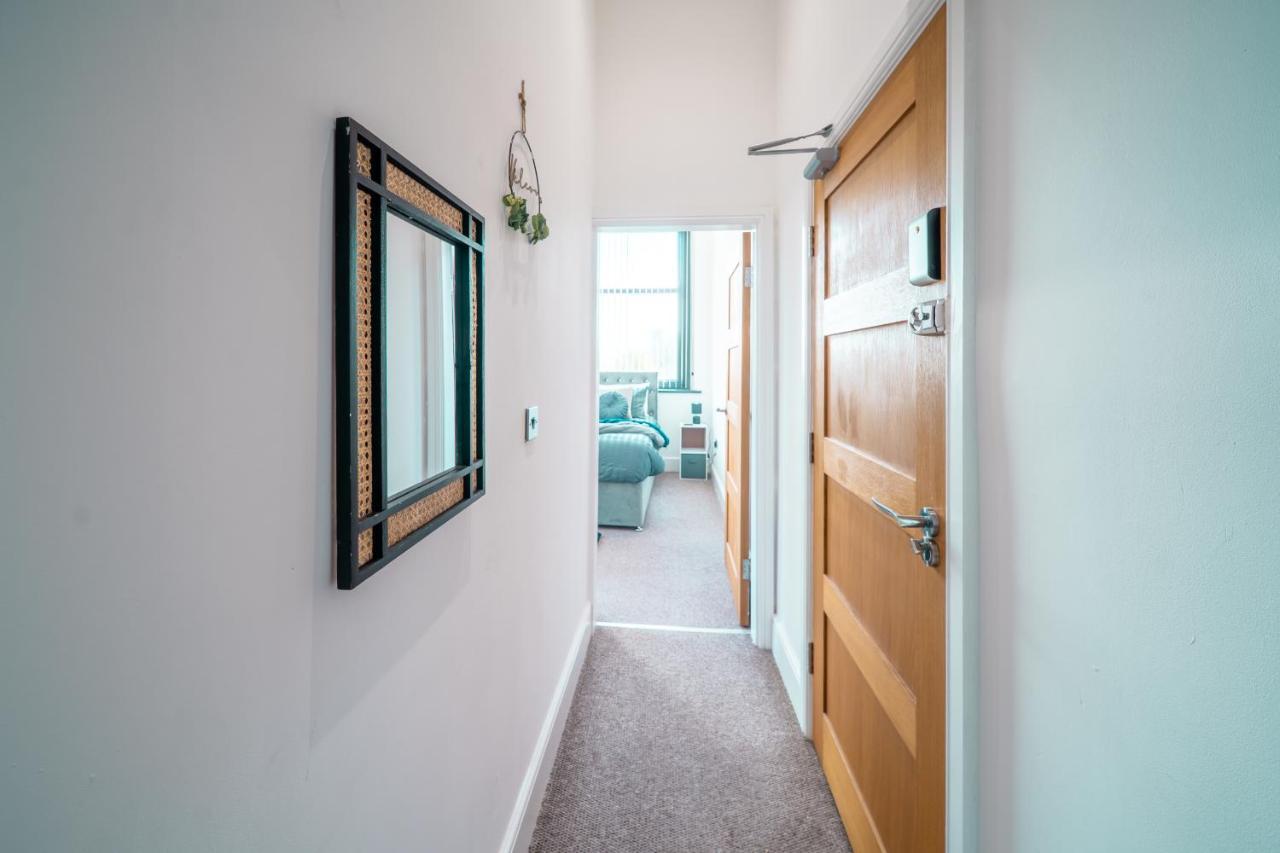 Cozy 1-Bedroom Apartment In The Heart Of Barnsley Town Centre Luaran gambar