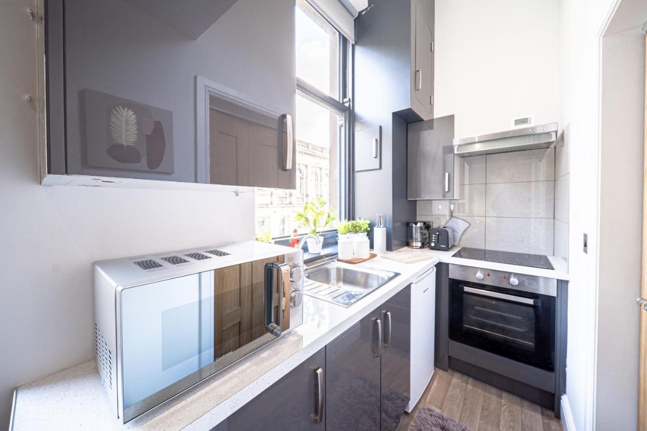 Cozy 1-Bedroom Apartment In The Heart Of Barnsley Town Centre Luaran gambar