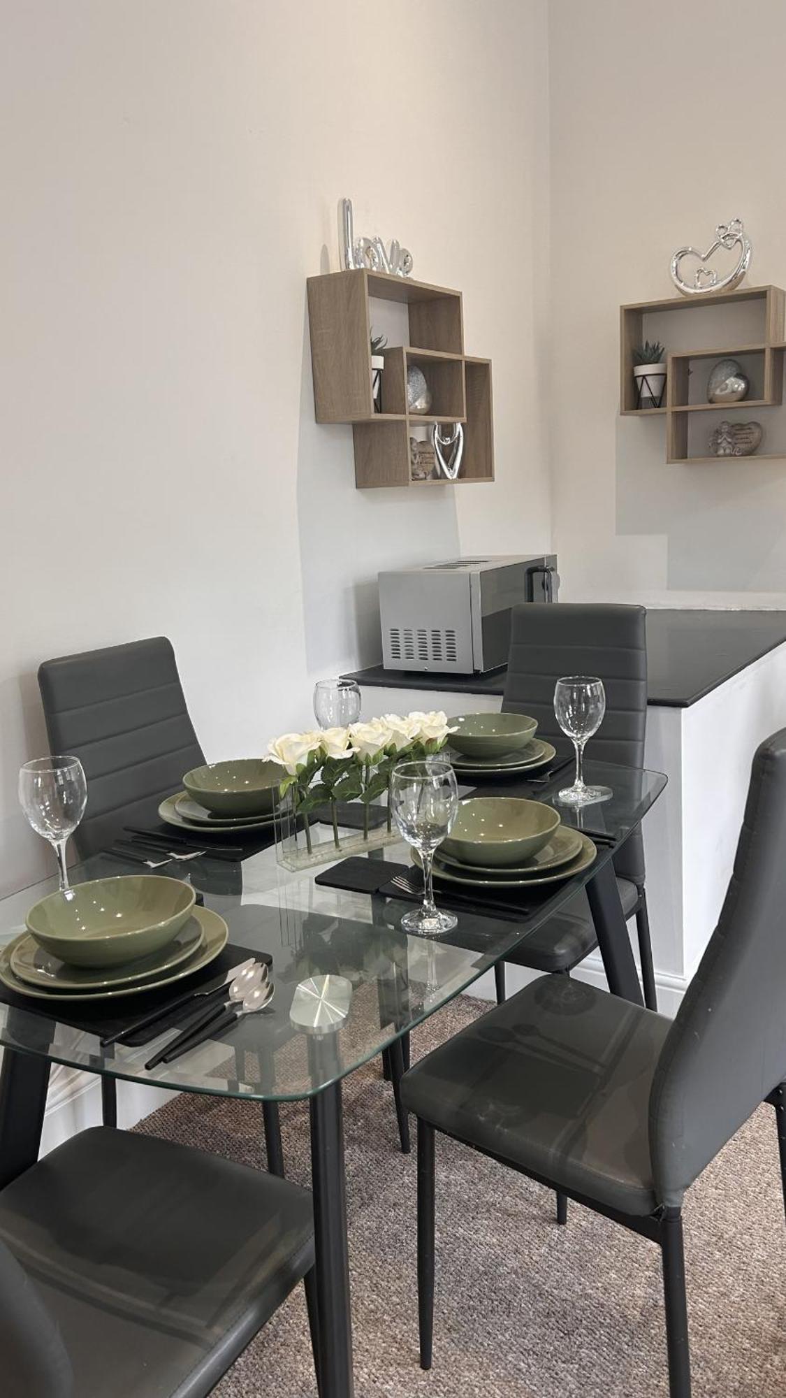 Cozy 1-Bedroom Apartment In The Heart Of Barnsley Town Centre Luaran gambar