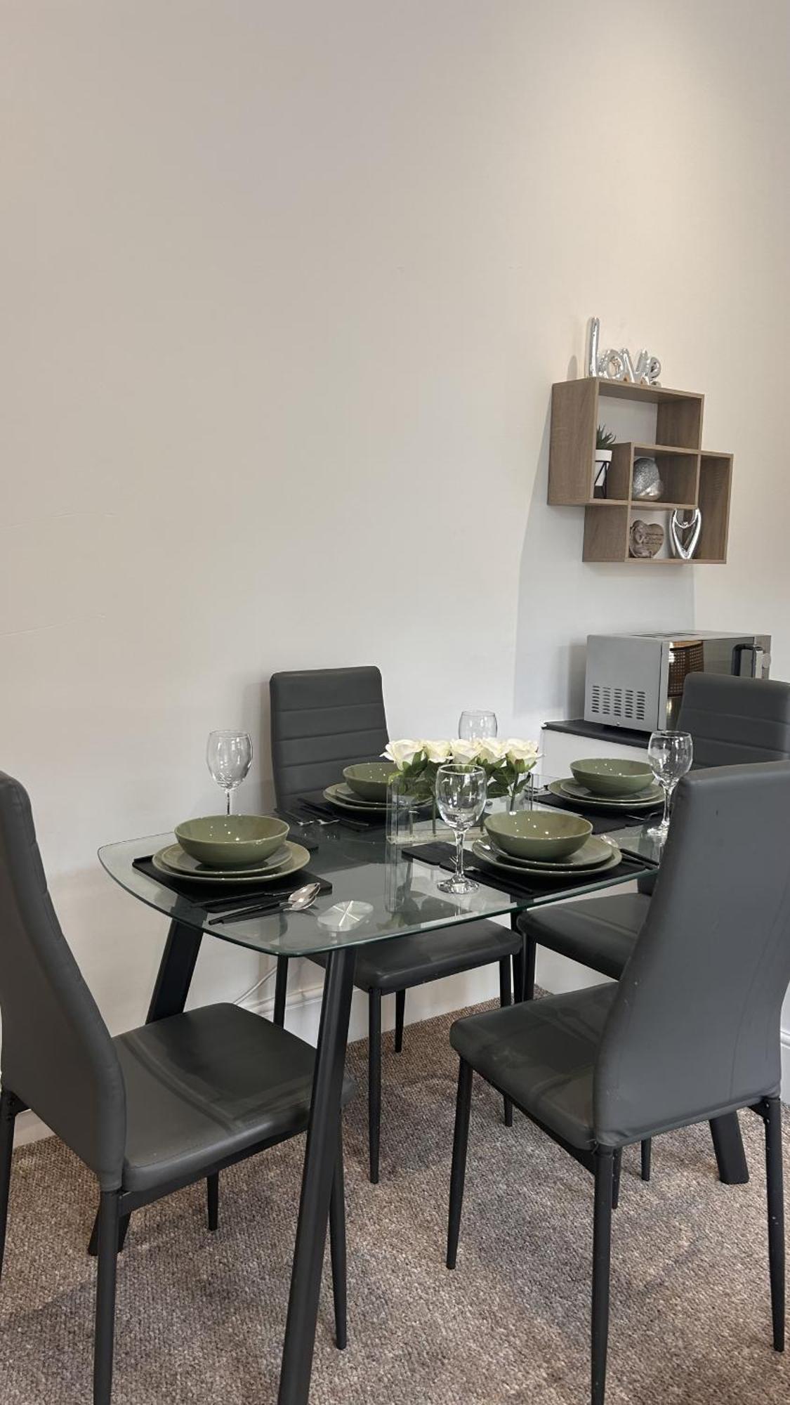 Cozy 1-Bedroom Apartment In The Heart Of Barnsley Town Centre Luaran gambar